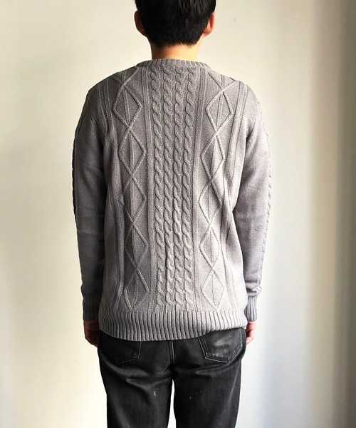 COMMON WARE（コモンウェアー）の「COMMONWARE：HOME LAUNDRY ARAN KNIT C/N KNIT ホームランドリー アラン編み クルーネックニット（ニット/セーター・メンズ・オフホワイト/ネイビー/ブラック/ワインレッド/ブルー/グレー・M/L/XL）」の16枚目の写真