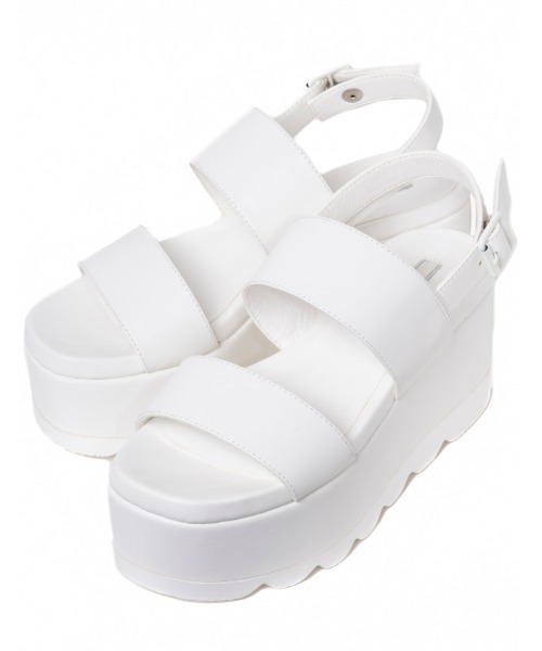 R&E（アールアンドイー）の「【R&E】厚底シャークソールWストラップサンダル（サンダル・レディース・ホワイト/ブラック・S/M/L）」の15枚目の写真