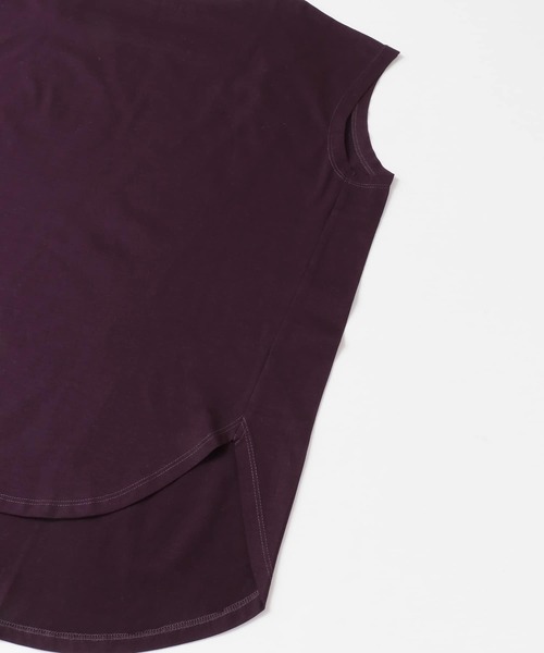 LAATO(ラート)の「SLEEK LOOSE T-SHIRTS(Tシャツ/カットソー・レディース・オフホワイト/ベージュ/パープル・FREE)」の6枚目の写真