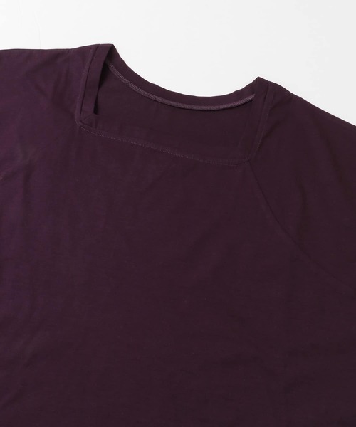 LAATO(ラート)の「SLEEK LOOSE T-SHIRTS(Tシャツ/カットソー・レディース・オフホワイト/ベージュ/パープル・FREE)」の8枚目の写真