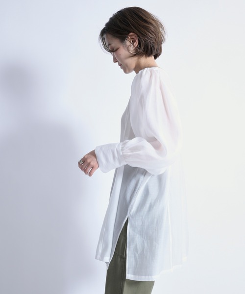 DouDou（ドゥドゥ）の「袖ボリューム2WAYブラウス（シャツ/ブラウス・レディース・オフホワイト/ベージュ/イエロー・FREE）」の17枚目の写真