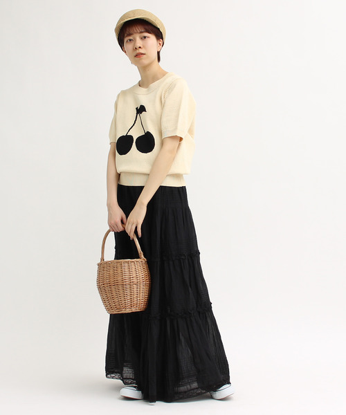 CHILD WOMAN（チャイルドウーマン）の「COリリヤンチェリーインターシャ半袖プルオーバー（ニット/セーター・レディース・アイボリー/レッド/ブラック/ブラウン/キナリ・FREE）」の17枚目の写真