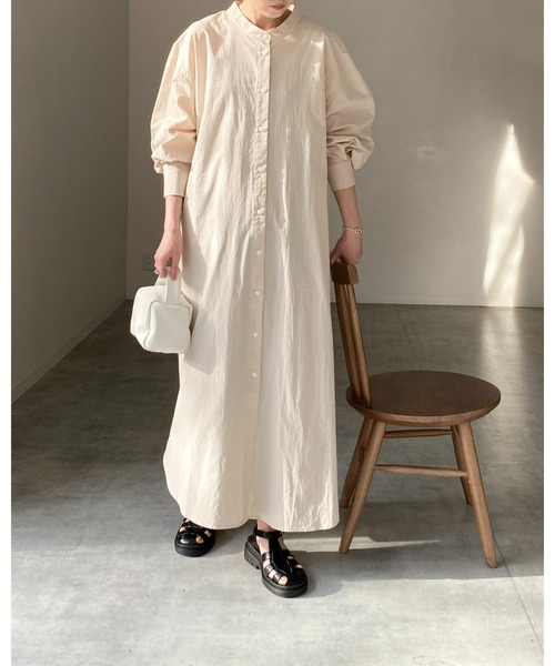 She's Closet（シーズクローゼット）の「スタンドカラー編み上げレースアップ長袖ロングシャツワンピース【低身長向け/高身長向けサイズ有】（シャツワンピース・レディース・ホワイト/ベージュ/ラベンダー/ブラック・FREE/SHORT/TALL）」の13枚目の写真