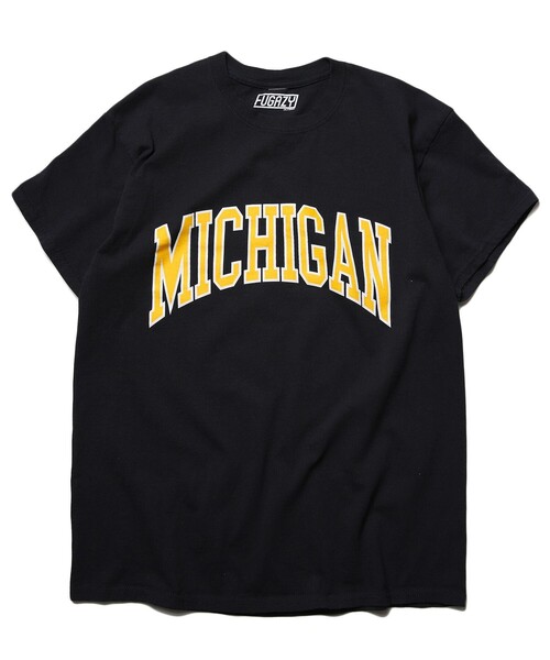 FREAK'S STORE（フリークスストア）の「WEB限定 FUGAZY/ファーガジー 別注 MICHIGAN カレッジプリントTシャツ（Tシャツ/カットソー・メンズ・ホワイト/ブラック/オリーブ/ネイビー・SMALL/LARGE/MEDIUM/X-LARGE）」の3枚目の写真