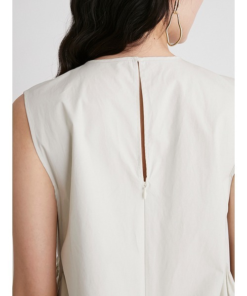 Mila Owen(ミラオーウェン)の「脇ギャザーデザインコクーンワンピース(ワンピース・レディース・アイボリー/オリーブ/ブラック・0/1)」の9枚目の写真