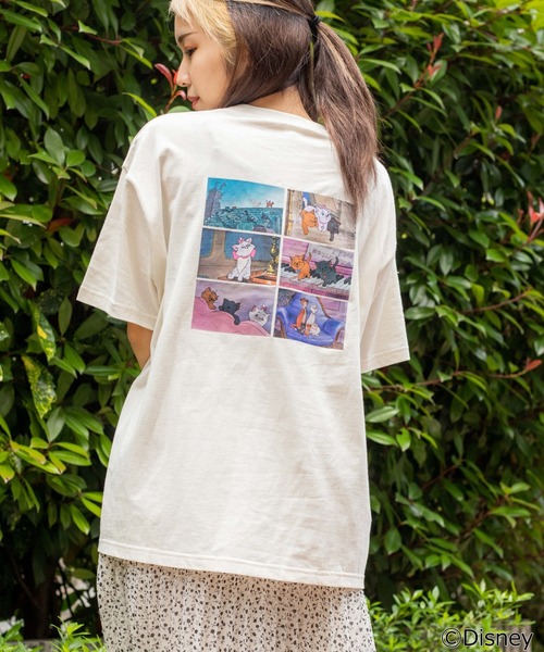 WEGO（ウィゴー）の「WEGO/別注 Disney シーンTシャツ（Tシャツ/カットソー・レディース・ホワイト/ダークグリーン/パープル/ピンク/イエロー/ブルー/グリーン/その他1/その他2/スミクロ/その他6/その他5/アイボリー・FREE）」の2枚目の写真