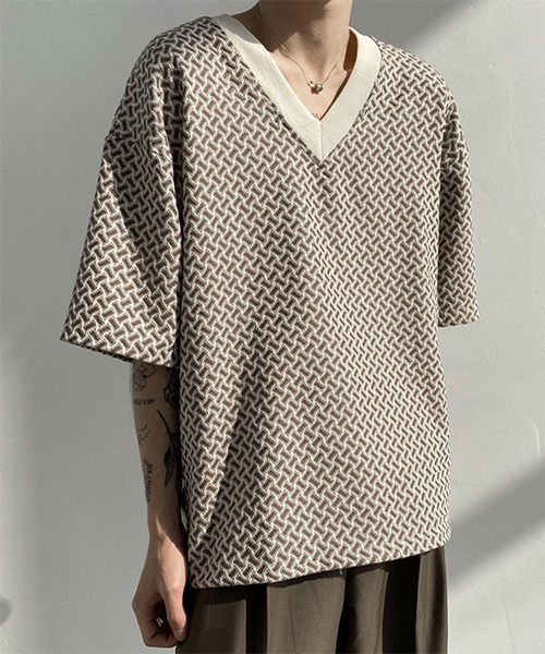 WESTBOY（ウエストボーイ）の「【WB ORIGINALS】V-neck Knit T-shirt in Original Jacquard WO21S306TP（ニット/セーター・メンズ・ブラック/ブラウン・M/L/XL）」の3枚目の写真