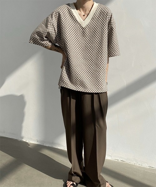 WESTBOY（ウエストボーイ）の「【WB ORIGINALS】V-neck Knit T-shirt in Original Jacquard WO21S306TP（ニット/セーター・メンズ・ブラック/ブラウン・M/L/XL）」の6枚目の写真