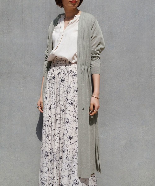 NICOLE white（ニコルホワイト）の「ウエストドロストロングカーディガン（カーディガン/ボレロ・レディース・チャコールグレー/ライトグレー/オフホワイト/その他1・FREE）」の4枚目の写真