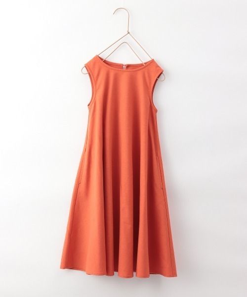 LOWRYS FARM（ローリーズファーム）の「Aラインカラーノースリーブワンピース　947643（ワンピース・キッズ・ブラック/グリーン/パープル/オレンジ・110cm/120cm/130cm）」の8枚目の写真