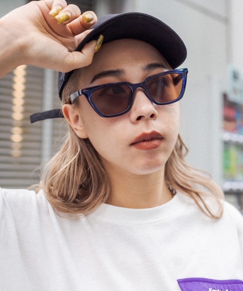 RASVOA(ラスボア)の「フォックススクエアサングラス(サングラス・レディース・ブラック/ブラウン/オフホワイト/ブルー・FREE)」の20枚目の写真