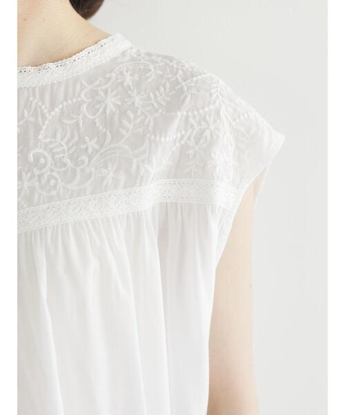 Sugar spoon（シュガースプーン）の「・SUGAR SPOON ヨーク刺繍ブラウス＊（シャツ/ブラウス・レディース・ピンク/ブルー/ブラック/オフホワイト・FREE）」の12枚目の写真