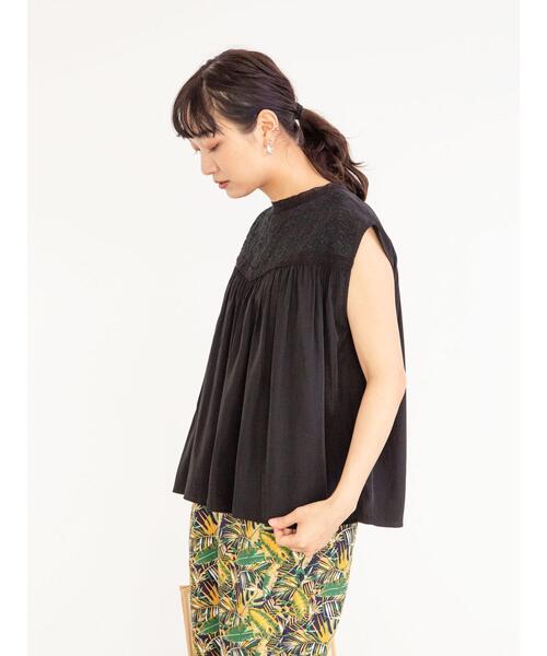 Sugar spoon（シュガースプーン）の「・SUGAR SPOON ヨーク刺繍ブラウス＊（シャツ/ブラウス・レディース・ピンク/ブルー/ブラック/オフホワイト・FREE）」の19枚目の写真