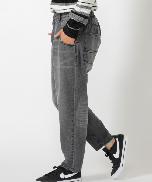 UNION STATION(ユニオンステーション)の「“Finally Friday” 【ついにきた金曜日】【10oz】コットン100%ワイドテーパードシルエットデニム(デニムパンツ・メンズ・ブラック/ブルー・S/M/L)」の16枚目の写真