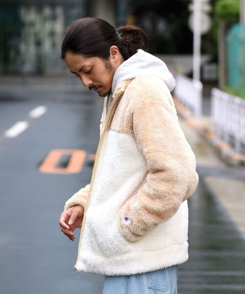 セール】【WEB限定/SHIPS別注】Champion: シェルパフリース バイカラー
