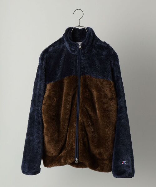 Champion（チャンピオン）の「【WEB限定/SHIPS別注】Champion: シェルパフリース バイカラー ジップ ブルゾン（ブルゾン・メンズ・ベージュ/ネイビー/ブラウン/オリーブ・SMALL/MEDIUM/LARGE/X-LARGE）」の16枚目の写真