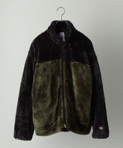 Champion（チャンピオン）の「【WEB限定/SHIPS別注】Champion: シェルパフリース バイカラー ジップ ブルゾン（ブルゾン・メンズ・ベージュ/ネイビー/ブラウン/オリーブ・SMALL/MEDIUM/LARGE/X-LARGE）」の7枚目の写真