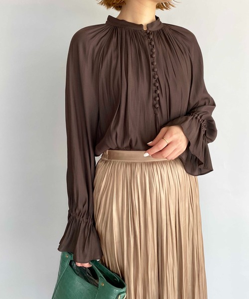 DIARIUM（ディアリウム）の「フロントクルミボタンギャザーブラウス（シャツ/ブラウス・レディース・ブラウン/ラベンダー・M）」の3枚目の写真