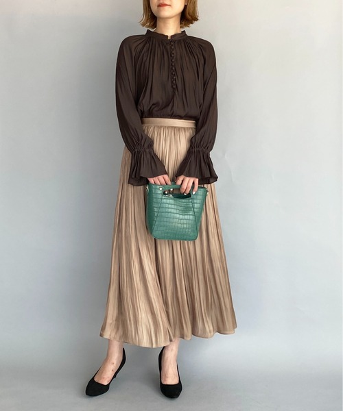 DIARIUM（ディアリウム）の「フロントクルミボタンギャザーブラウス（シャツ/ブラウス・レディース・ブラウン/ラベンダー・M）」の9枚目の写真