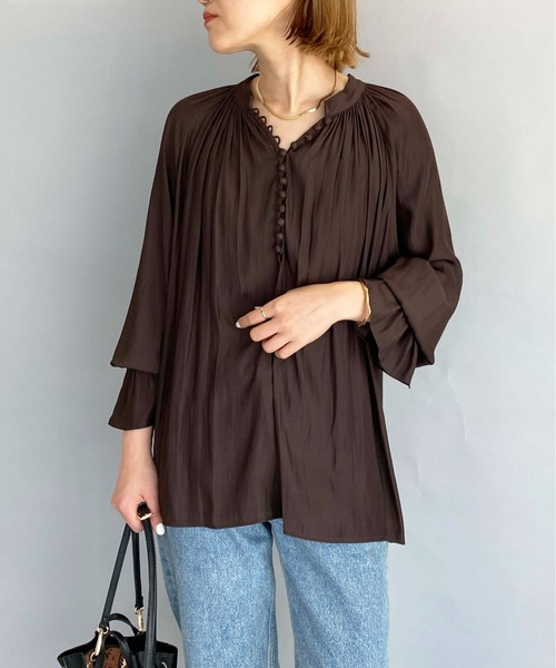 DIARIUM（ディアリウム）の「フロントクルミボタンギャザーブラウス（シャツ/ブラウス・レディース・ブラウン/ラベンダー・M）」の10枚目の写真