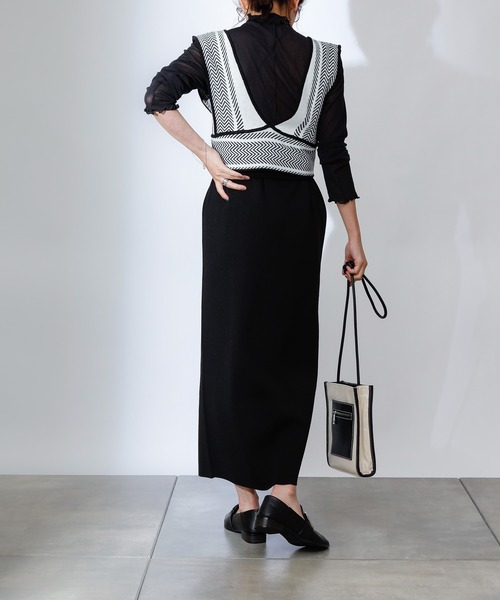 COLONY 2139（コロニートゥーワンスリーナイン）の「エステルヤーンペンシルスカート(セットアップ可)（スカート・レディース・ブラック/グレイッシュベージュ/モカ・LARGE/MEDIUM）」の18枚目の写真