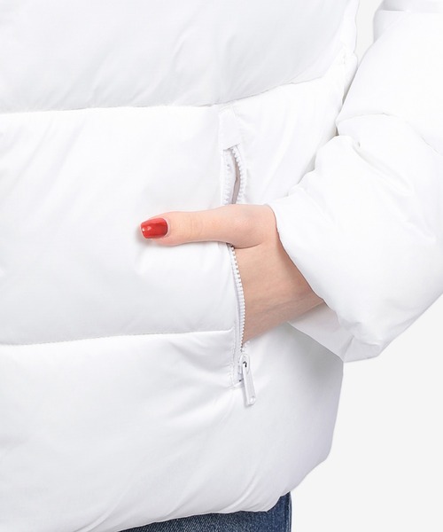 tommy jeans（トミー ジーンズ）の「ロゴパッファジャケット（ダウンジャケット/コート・レディース・ネイビー/ホワイト/ピンク・LARGE/MEDIUM/SMALL/X-SMALL）」の11枚目の写真