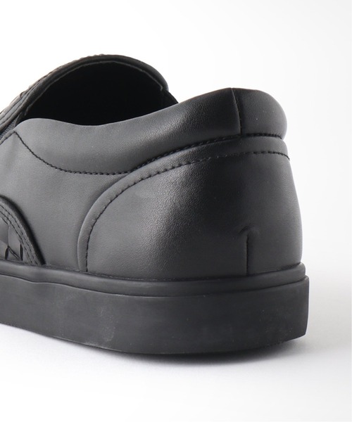 EDIFICE（エディフィス）の「ドレススニーカー スリッポン（スリッポン・メンズ・ホワイト/ブラック・25cm/26cm/27cm/28cm）」の3枚目の写真