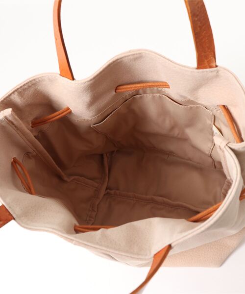 PUAL CE CIN（ピュアルセシン）の「KINCHAKU　PIGSUEDE×LEATHER TOTE/巾着型ピッグスエードトートバッグ（ショルダーバッグ・レディース・ネイビー/ブルー/グレー/ベージュ・FREE）」の8枚目の写真