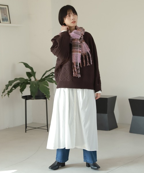 LAKOLE（ラコレ）の「シェブロンヨークギャザーワンピース / 219694（シャツワンピース・レディース・カーキ/オフホワイト/サンドグレー・SMALL/MEDIUM）」の4枚目の写真