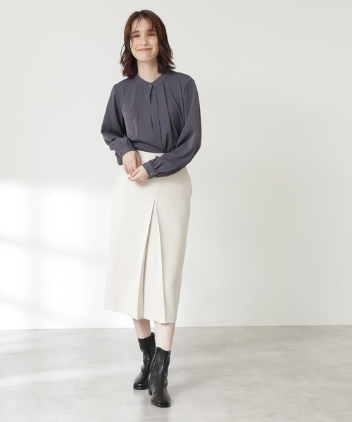 N.（N. Natural Beauty Basic）（エヌエヌナチュラルビューティーベーシック）の「≪◆スタンドカラーフロントタックブラウス≫（シャツ/ブラウス・レディース・チャコールグレー/オフホワイト/ネイビー/グリーン/ブルー・MEDIUM）」の17枚目の写真