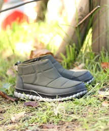 atmos pink | TOKYO☆CAMPGO  アウトドアデザイン　4ｃｍ4時間防水　あたたかサイドファスナーショートブーツ/husky(ブーツ)