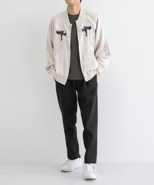PHINGERIN(フィンガリン)の「PHINGERIN HEEL LIP SOUVENIR JACKET(スタジャン・メンズ・ベージュ・MEDIUM)」の2枚目の写真