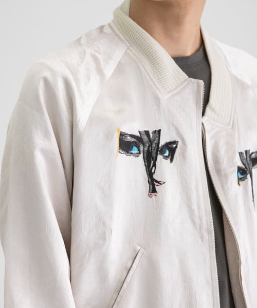 PHINGERIN(フィンガリン)の「PHINGERIN HEEL LIP SOUVENIR JACKET(スタジャン・メンズ・ベージュ・MEDIUM)」の11枚目の写真