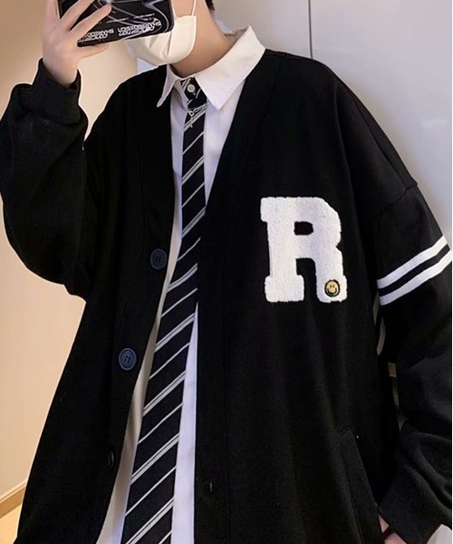 NEW GENTLEMAN（ニュージェントルマン）の「カレッジ風 ビッグカーディガン（カーディガン/ボレロ・メンズ・ブラック/グレー/アイボリー・M/L/XL）」の5枚目の写真