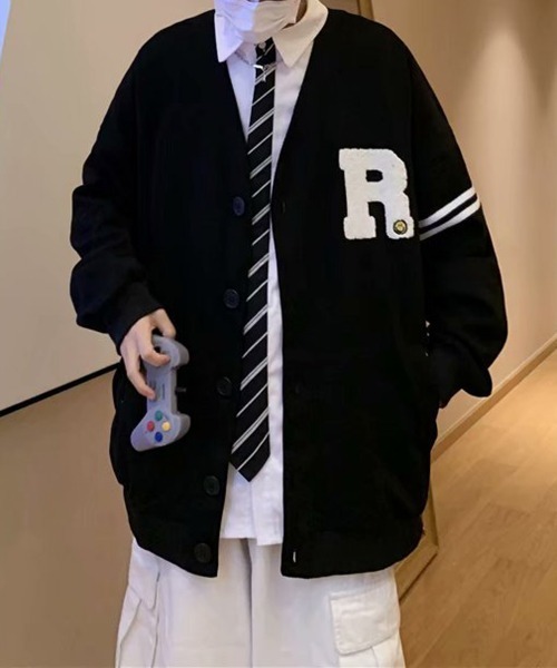 NEW GENTLEMAN（ニュージェントルマン）の「カレッジ風 ビッグカーディガン（カーディガン/ボレロ・メンズ・ブラック/グレー/アイボリー・M/L/XL）」の9枚目の写真