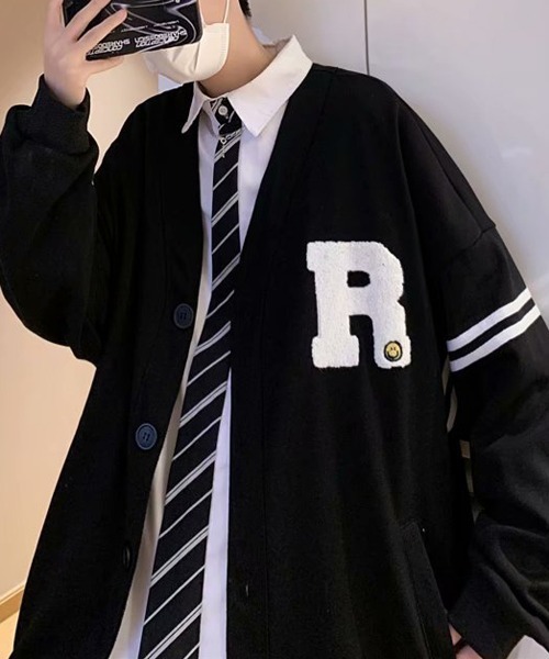 NEW GENTLEMAN（ニュージェントルマン）の「カレッジ風 ビッグカーディガン（カーディガン/ボレロ・メンズ・ブラック/グレー/アイボリー・M/L/XL）」の10枚目の写真