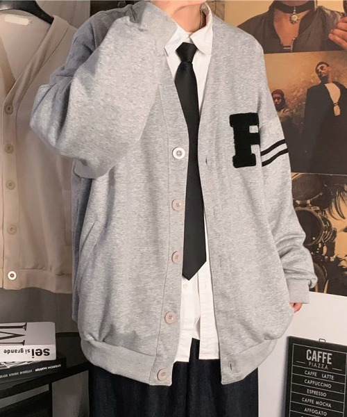 NEW GENTLEMAN（ニュージェントルマン）の「カレッジ風 ビッグカーディガン（カーディガン/ボレロ・メンズ・ブラック/グレー/アイボリー・M/L/XL）」の12枚目の写真