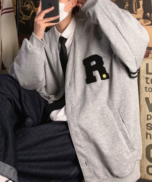 NEW GENTLEMAN（ニュージェントルマン）の「カレッジ風 ビッグカーディガン（カーディガン/ボレロ・メンズ・ブラック/グレー/アイボリー・M/L/XL）」の15枚目の写真