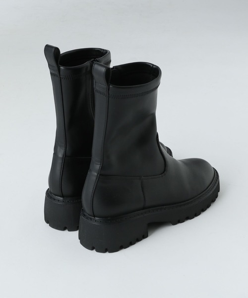 A part by（アパートバイ）の「トラックソールブーツ 265106（ブーツ・レディース・ブラック/オフホワイト・MEDIUM/LARGE）」の8枚目の写真