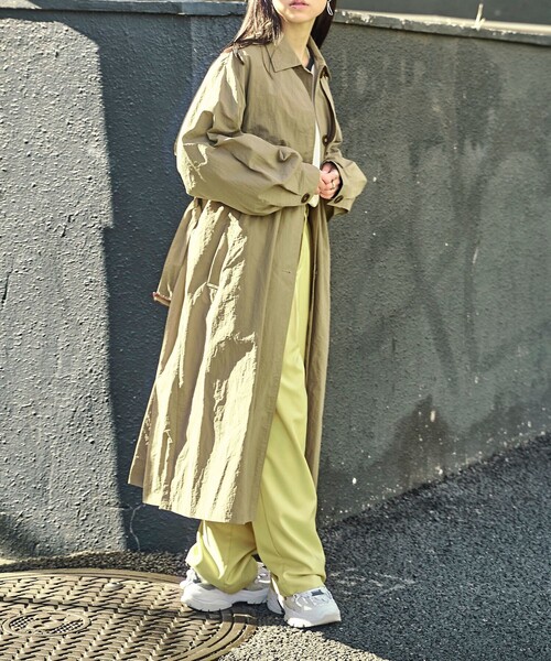 PUBLUX（パブリュクス）の「【PUBLUX/パブリュクス】 ヨーク付きステンカラーコート（トレンチコート・レディース・ベージュ/ブラック/カーキ・ﾌﾘ-）」の13枚目の写真