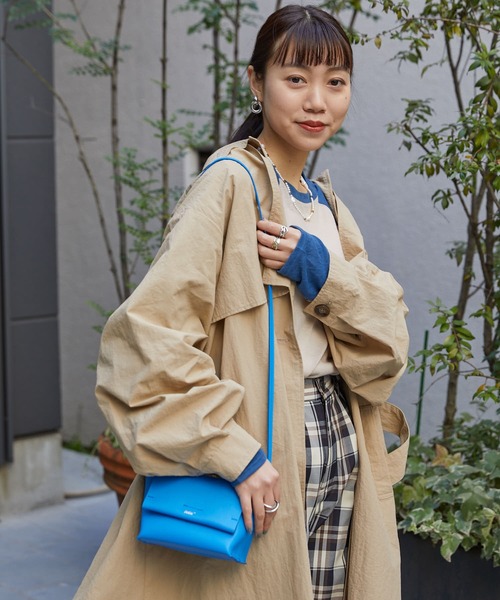 PUBLUX（パブリュクス）の「【PUBLUX/パブリュクス】 ヨーク付きステンカラーコート（トレンチコート・レディース・ベージュ/ブラック/カーキ・ﾌﾘ-）」の2枚目の写真