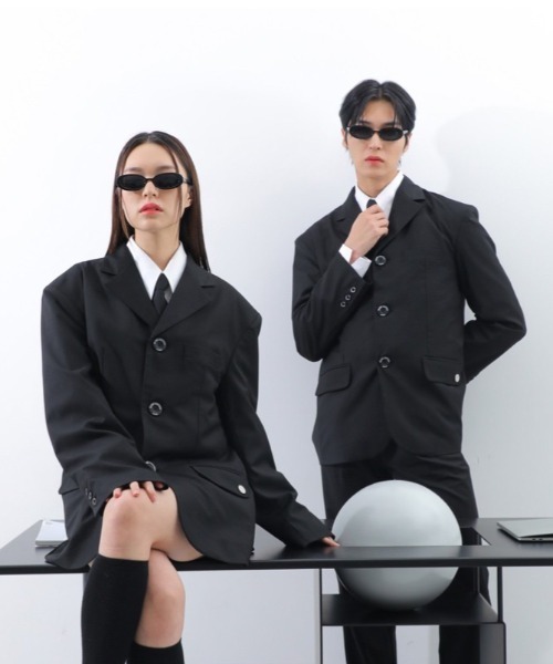 BASIC COTTON（ベーシックコットン）の「【BASIC COTTON/ベーシックコットン】METAL NECK TIE /ネクタイ ロゴネクタイ（ネクタイ・メンズ・ブラック・ONE SIZE）」の6枚目の写真