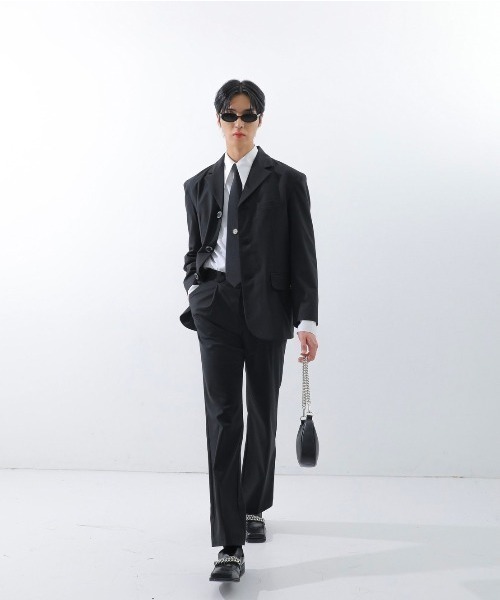 BASIC COTTON（ベーシックコットン）の「【BASIC COTTON/ベーシックコットン】METAL NECK TIE /ネクタイ ロゴネクタイ（ネクタイ・メンズ・ブラック・ONE SIZE）」の4枚目の写真