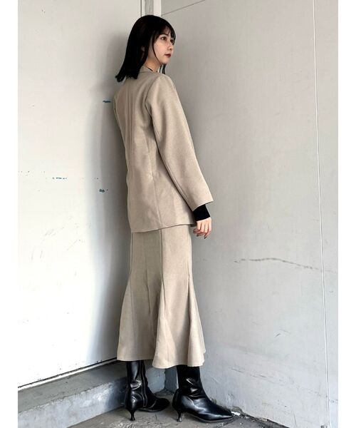 MURUA(ムルーア)の「【セット販売】パウダーツイルダブルオーバージャケット & パウダーツイルマーメイドスカート④(セットアップ・レディース・ブラック/ブラウン/ベージュ/その他1・1/2)」の10枚目の写真