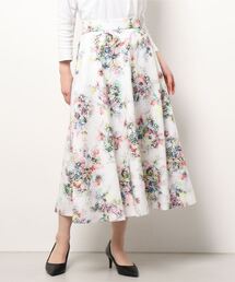 極美品　ストロベリーフィールズ　花柄　スカート　フラワー　レース 極美品 ストロベリーフィールズ 花柄 バイカラー エンブロイ