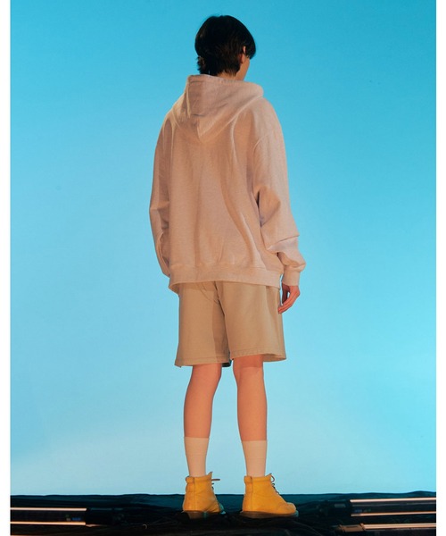 NICE GHOST CLUB(ナイスゴーストクラブ)の「A'GEM/9 × .kom『NICE GHOST CLUB/ナイスゴーストクラブ』GUMMY BEAR&LOGO HOODIE/グミベアデザイン プルオーバーパーカー(パーカー・レディース・ホワイト/ブラック/ライトグレー/グリーン・M/L)」の15枚目の写真