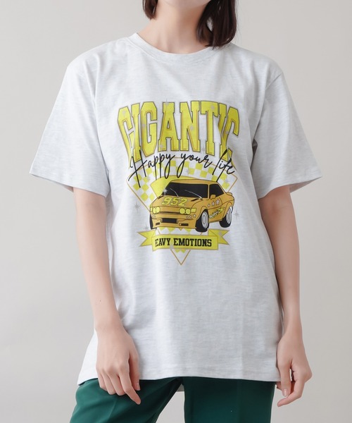 SPINNS(スピンズ)の「【ゆったりシルエット】CARプリントデザイン ビッグシルエットTシャツ(Tシャツ/カットソー・レディース・スミクロ/ブラック×パープル/オートミール/ホワイト×グリーン・ONESIZE)」の1枚目の写真