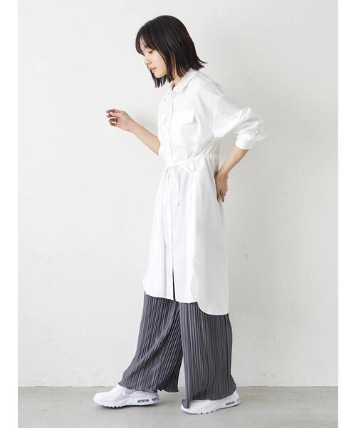 Green Parks(グリーンパークス)の「ポケット付きシャツワンピース(ワンピース・レディース・オフホワイト/ミント/キャメル・FREE)」の22枚目の写真