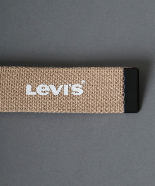 Levi's（リーバイス）の「【Levi's】別注 ブラックバックル GIベルト（ベルト・メンズ・ブラック/ダークグリーン/ベージュ/ネイビー・FREE）」の7枚目の写真