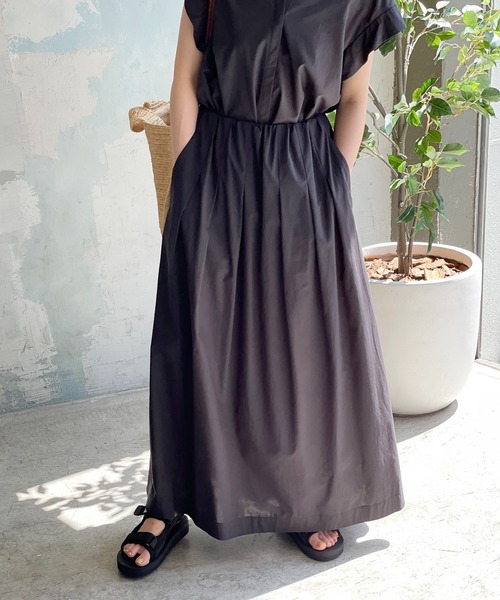 Spick & Span（スピックアンドスパン）の「タックギャザースカート（スカート・レディース・ブラック/カーキ・36/38）」の16枚目の写真